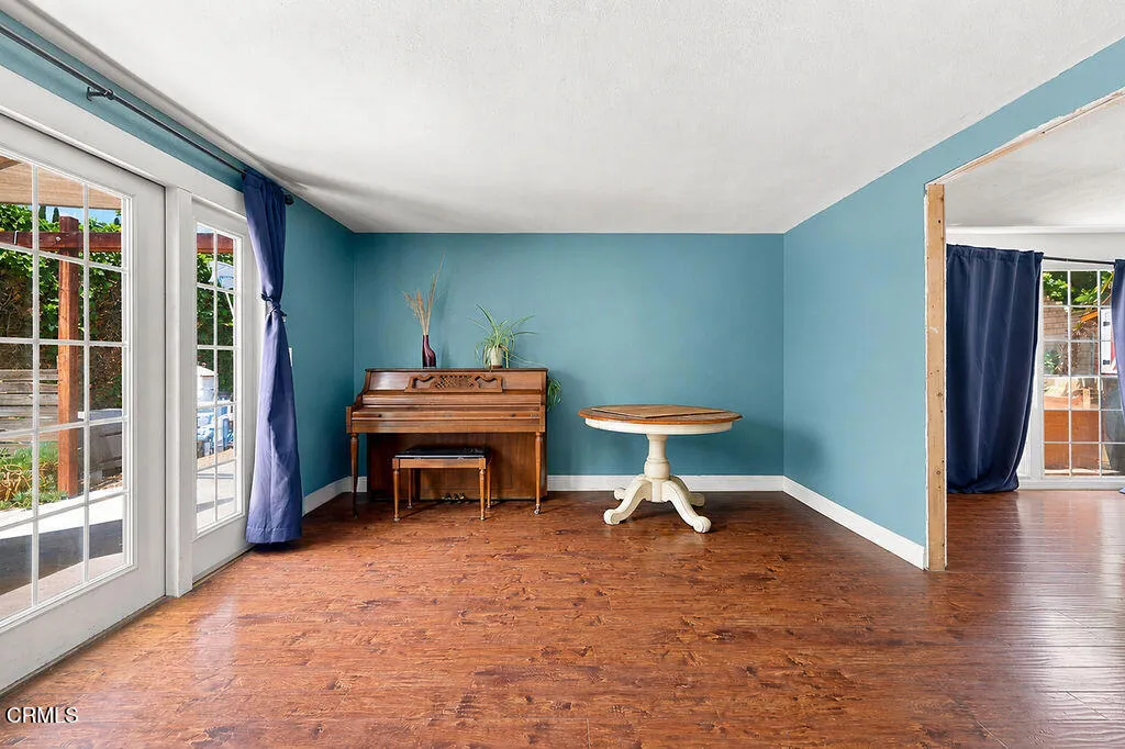 main property photo 19