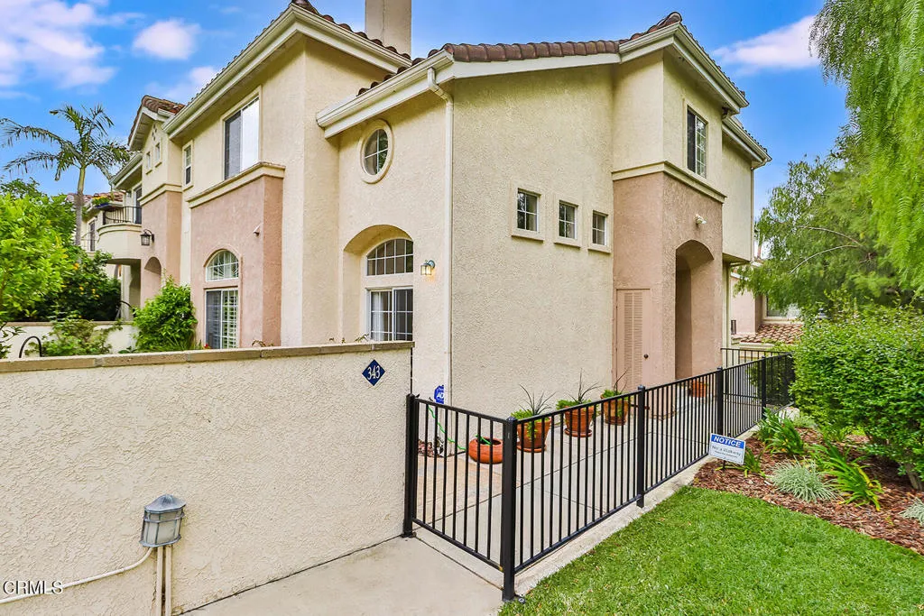 main property photo 28