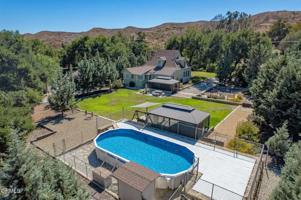 main property photo 14