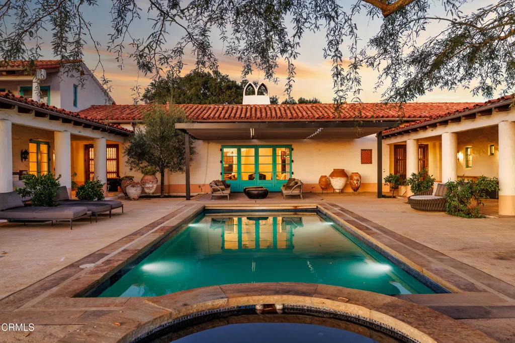 main property photo 38