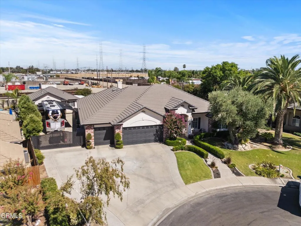 main property photo 64
