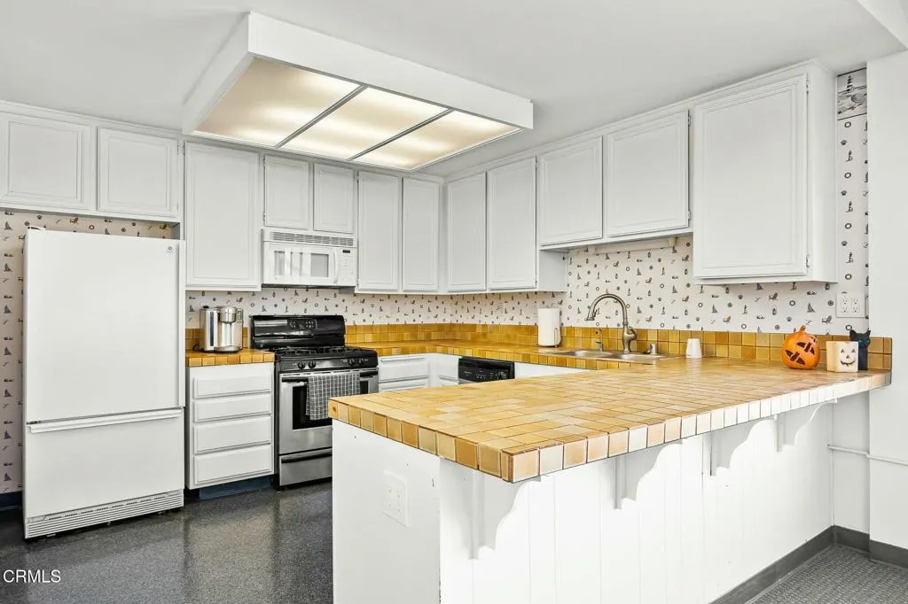 main property photo 66
