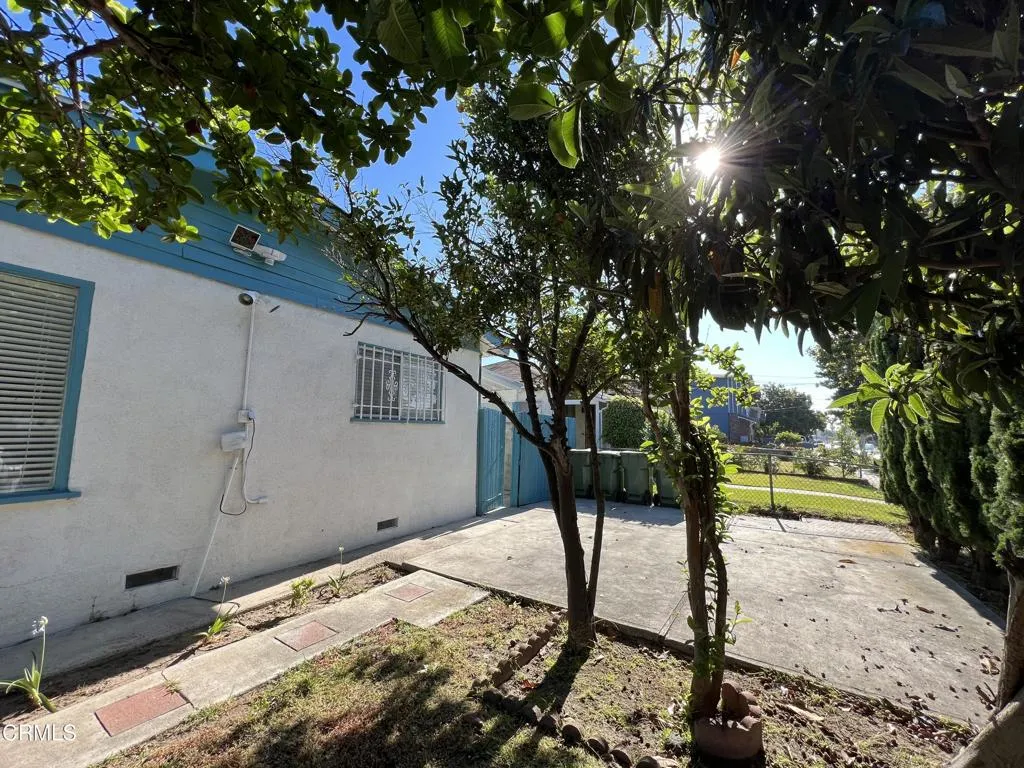 main property photo 29