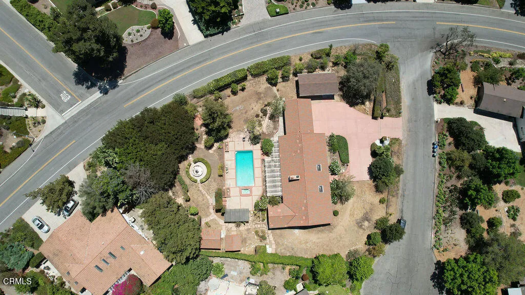 main property photo 59