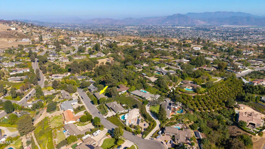 main property photo 41