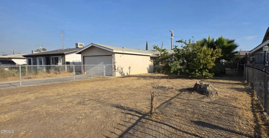 main property photo 15