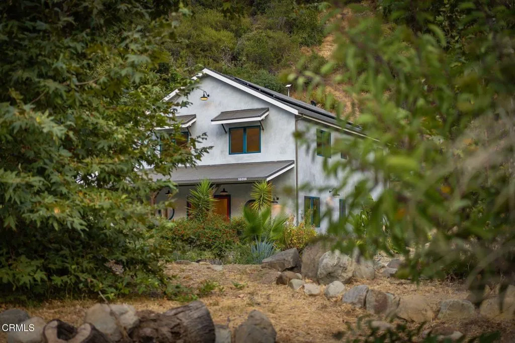 main property photo 33