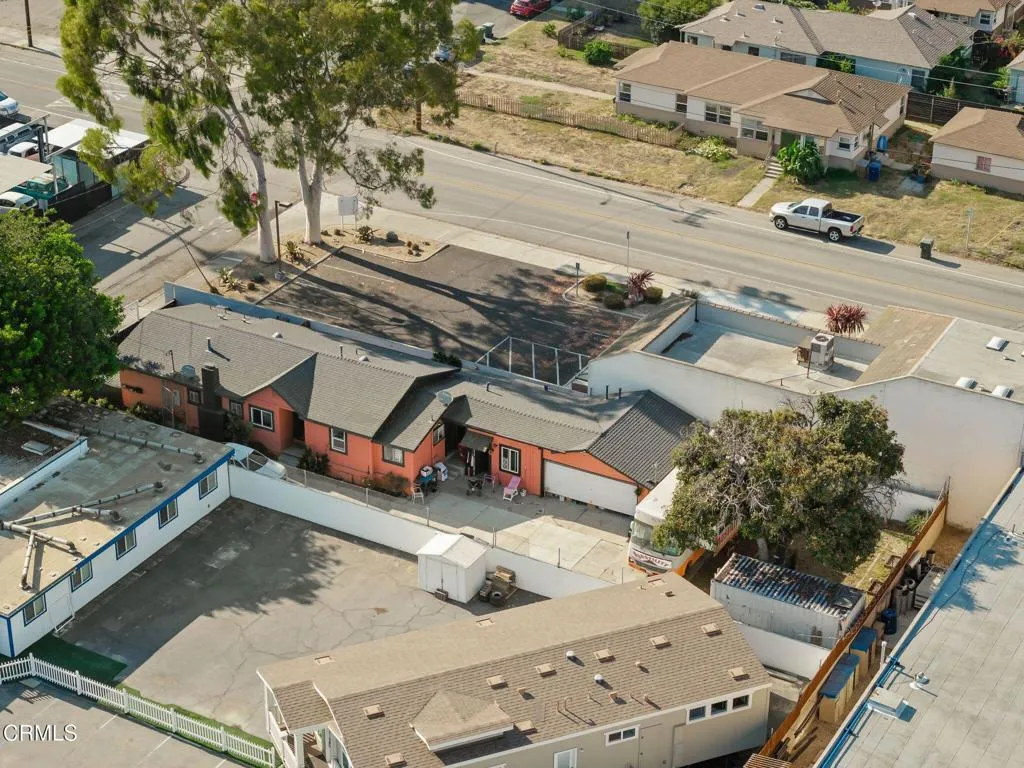 main property photo 41