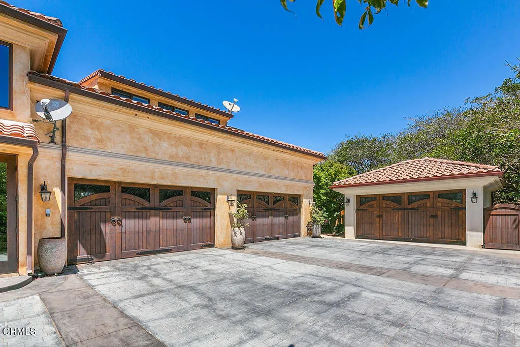 main property photo 55