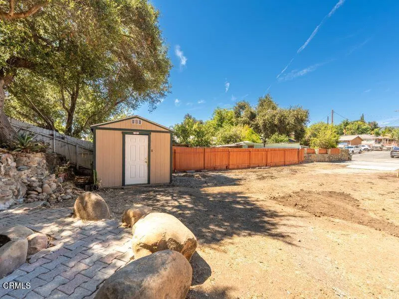 main property photo 5
