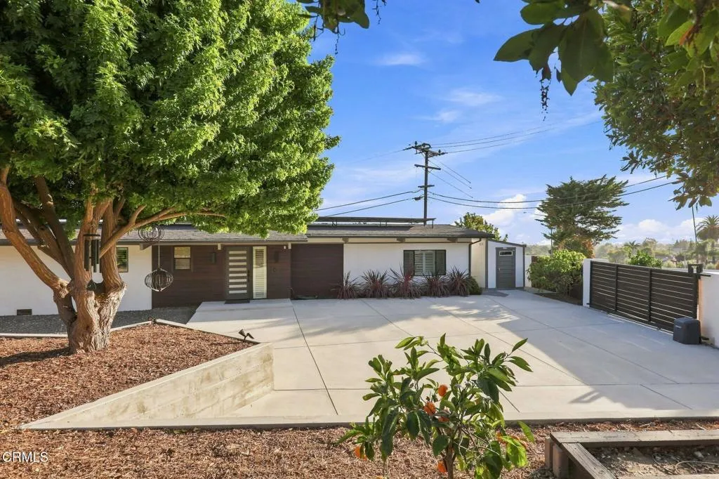 main property photo 54