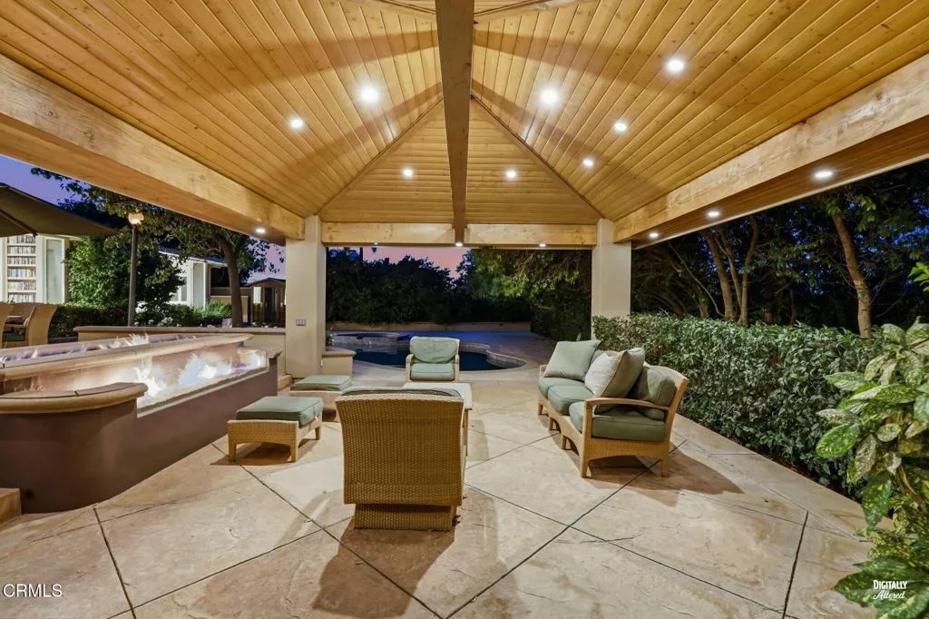 main property photo 59