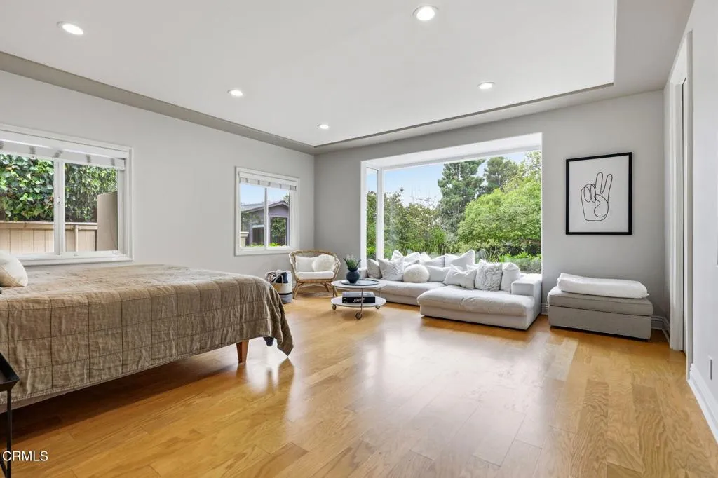 main property photo 65