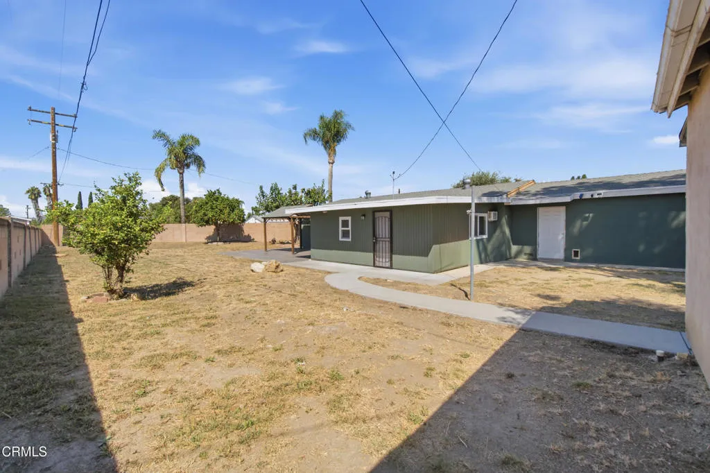 main property photo 27