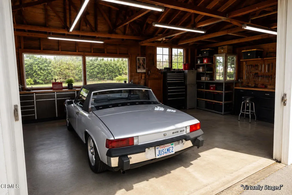 main property photo 50