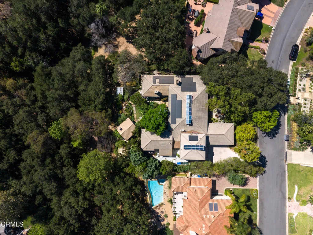main property photo 70