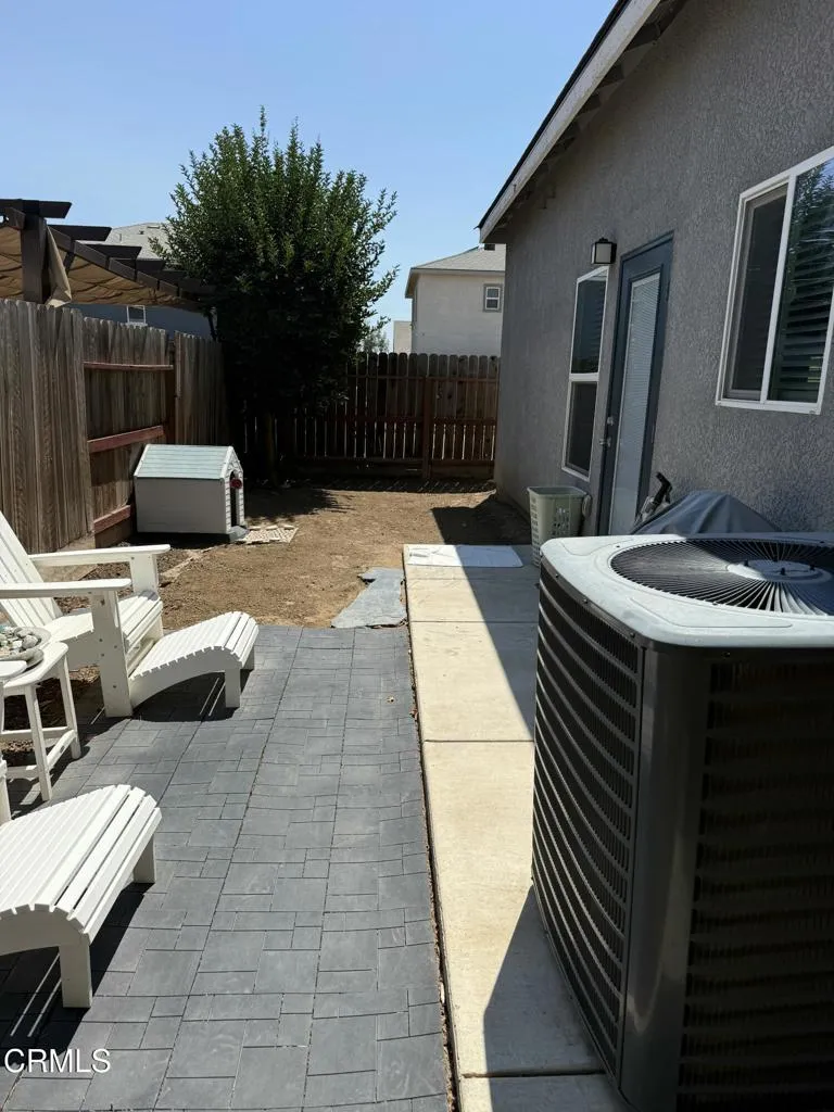 main property photo 15