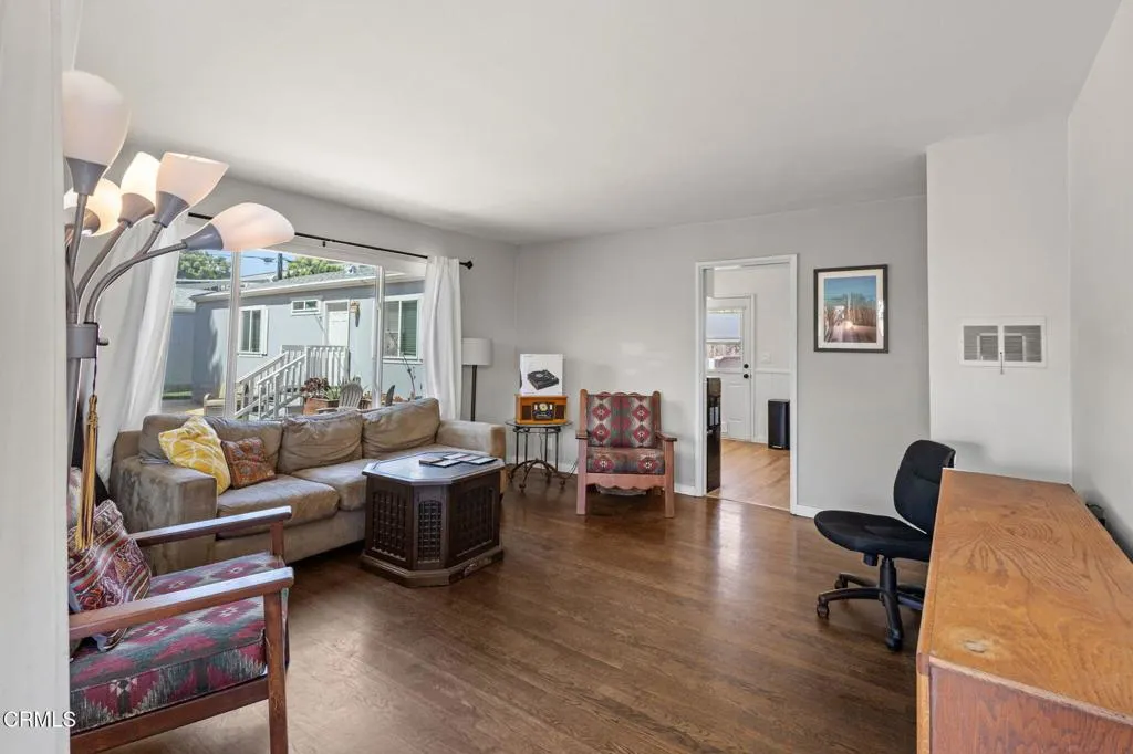 main property photo 18