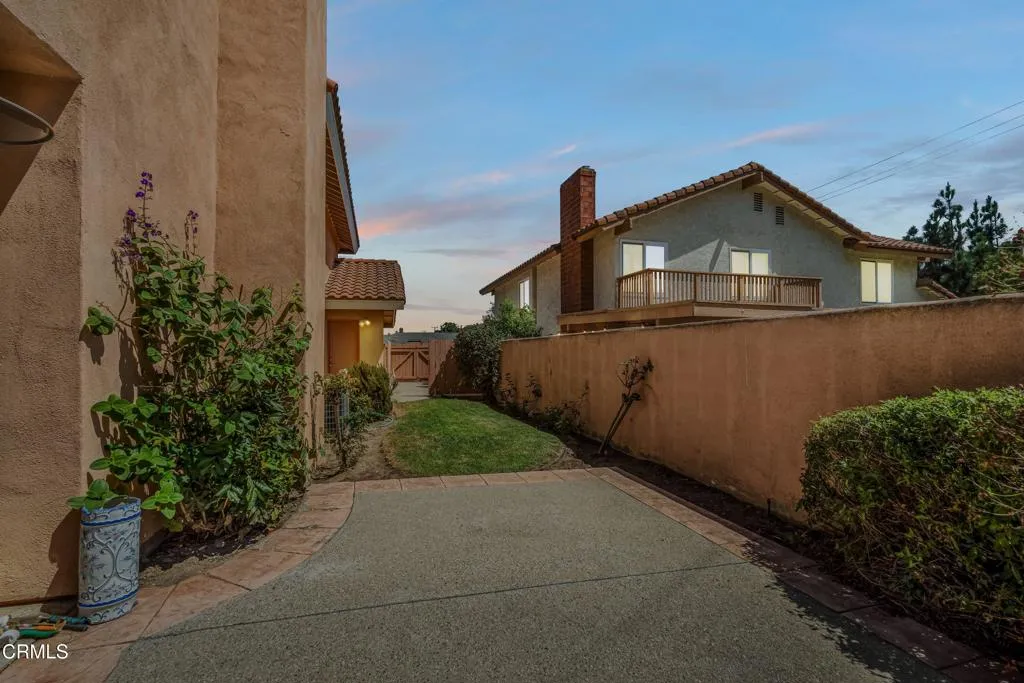main property photo 50