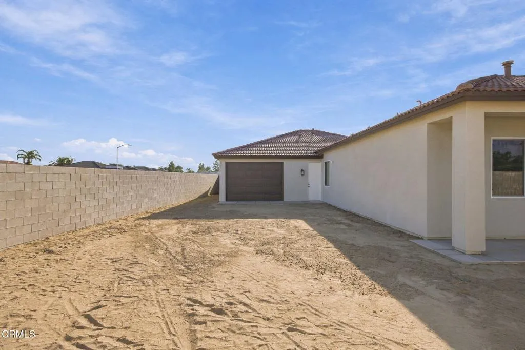 main property photo 46