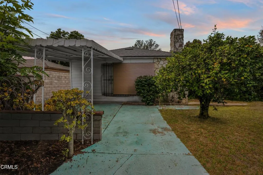main property photo 25