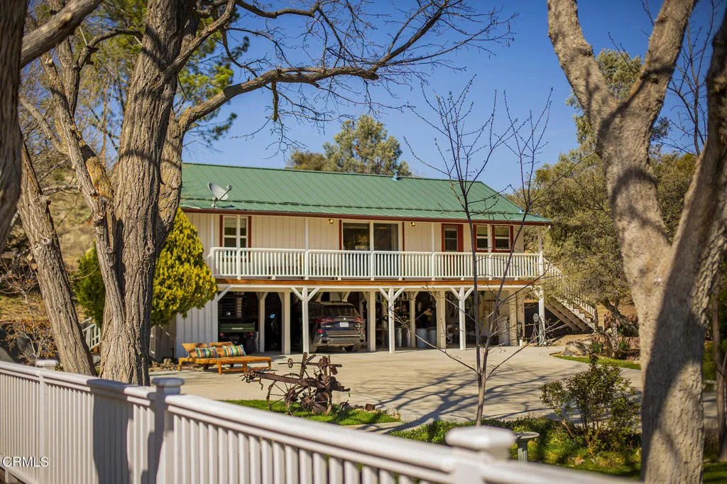 main property photo 27