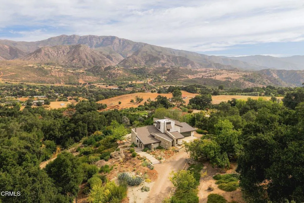 main property photo 35