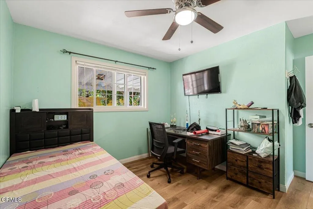 main property photo 18