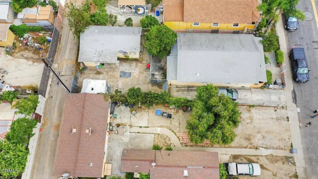 main property photo 7