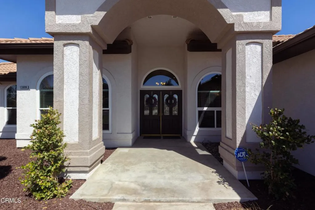main property photo 5