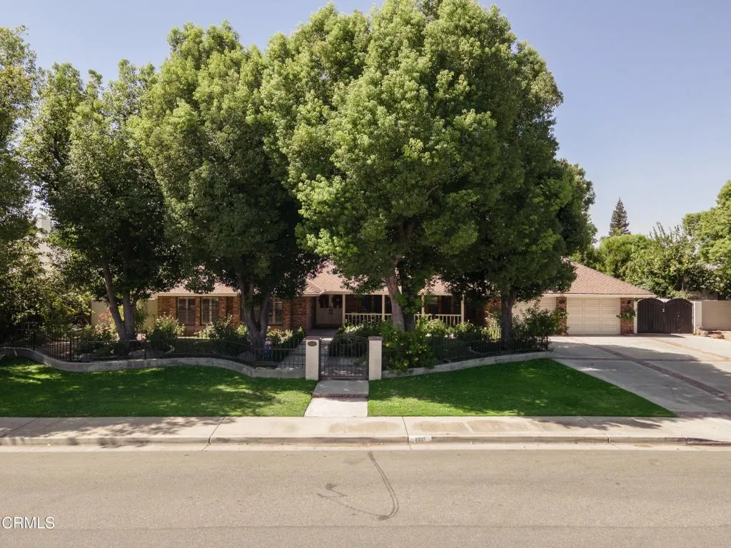 main property photo 19