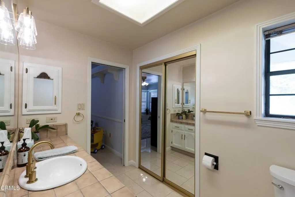 main property photo 51