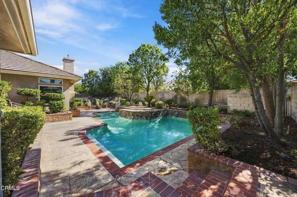 main property photo 70