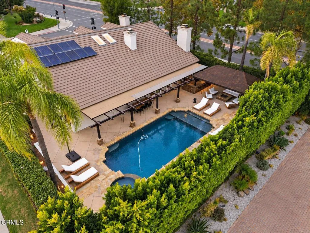 main property photo 43