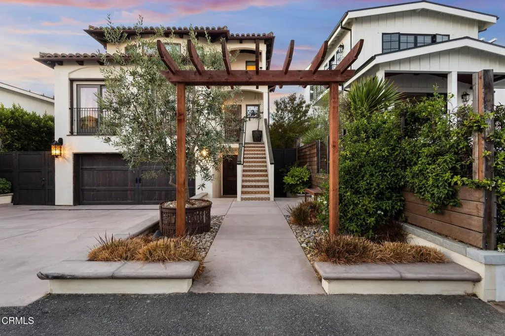 main property photo 50