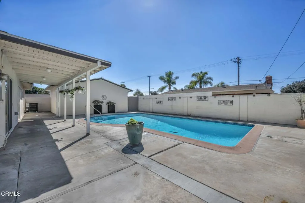 main property photo 52