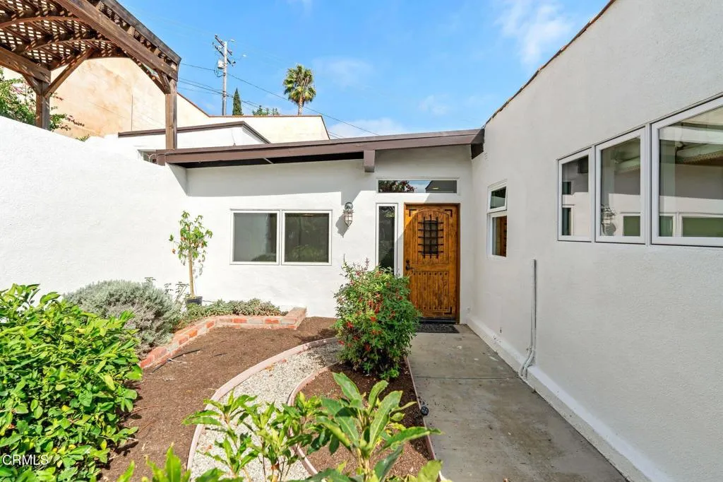 main property photo 50