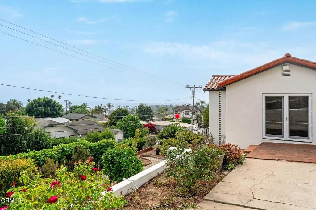 main property photo 67
