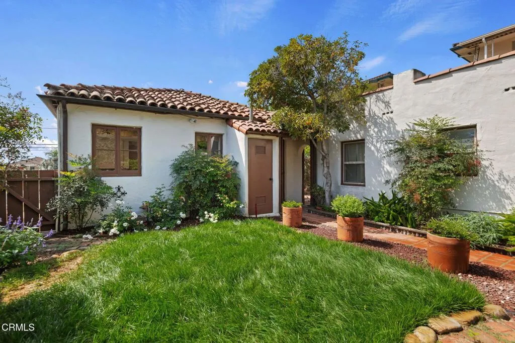 main property photo 15