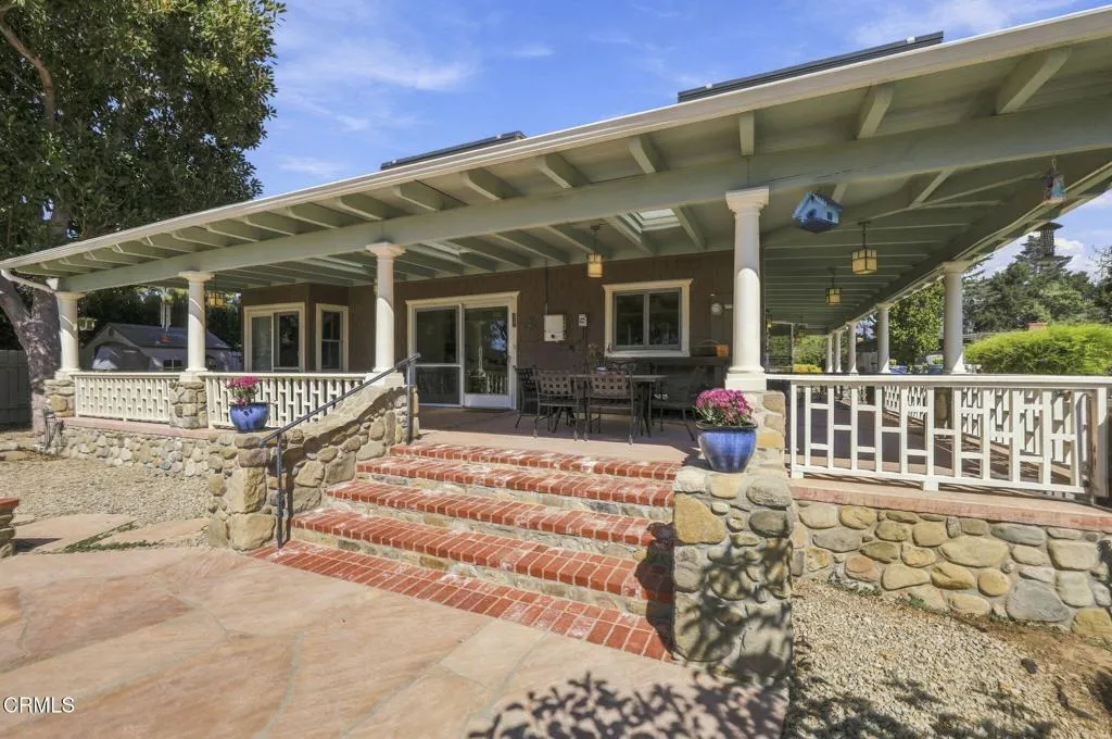 main property photo 41
