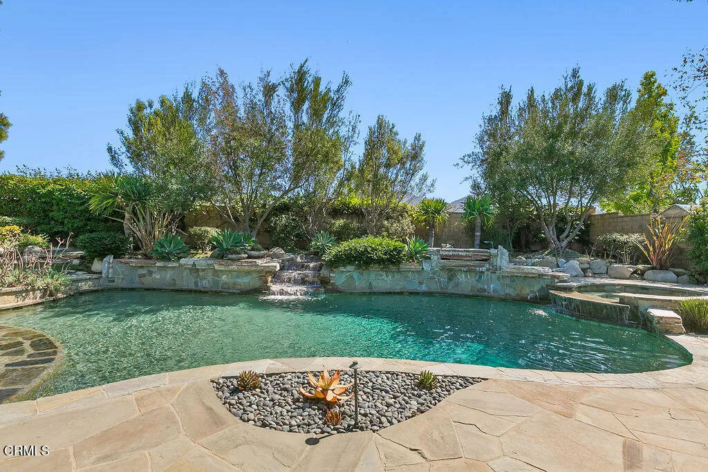 main property photo 59