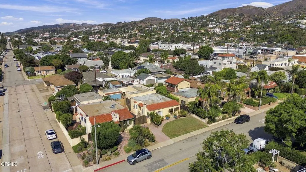 main property photo 40