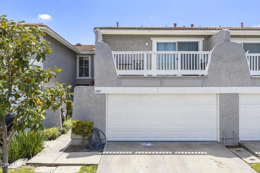 main property photo 0