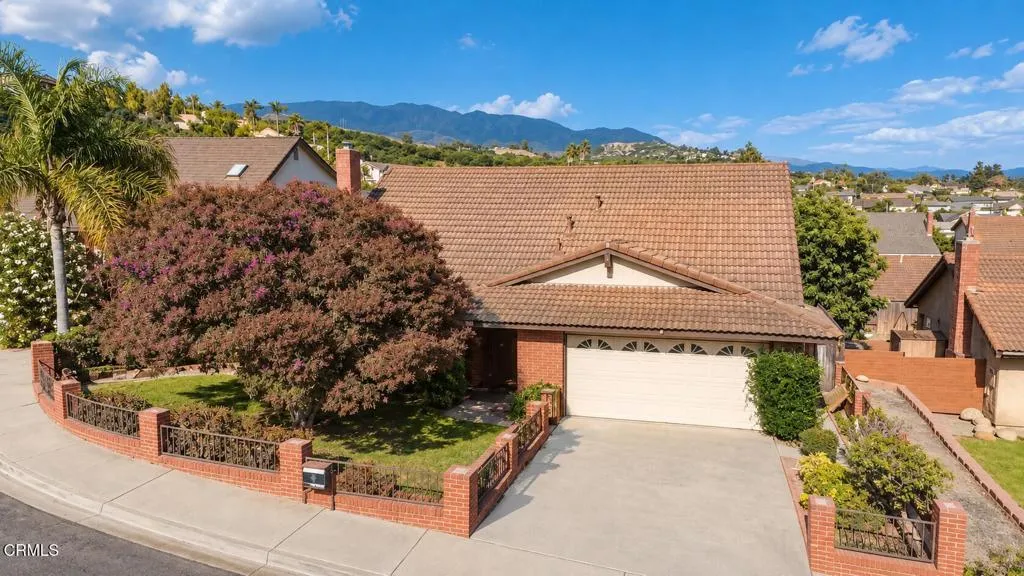 main property photo 0