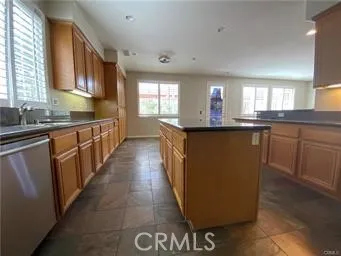 property viewer photo 10