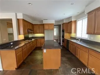 property viewer photo 9