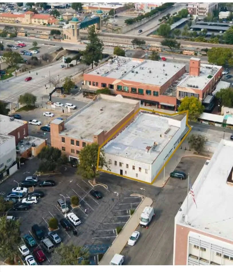 main property photo 3