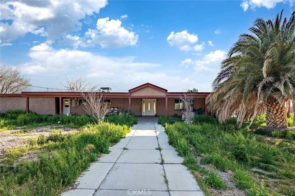 main property photo 4