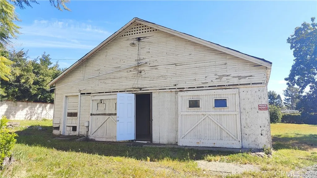 main property photo 56