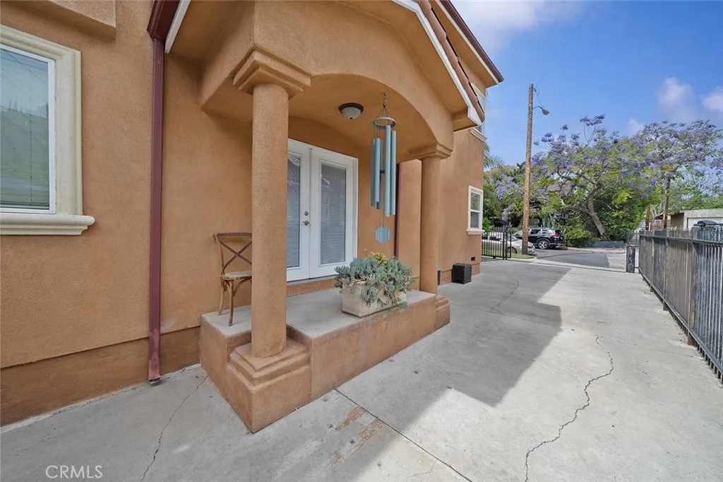 main property photo 26